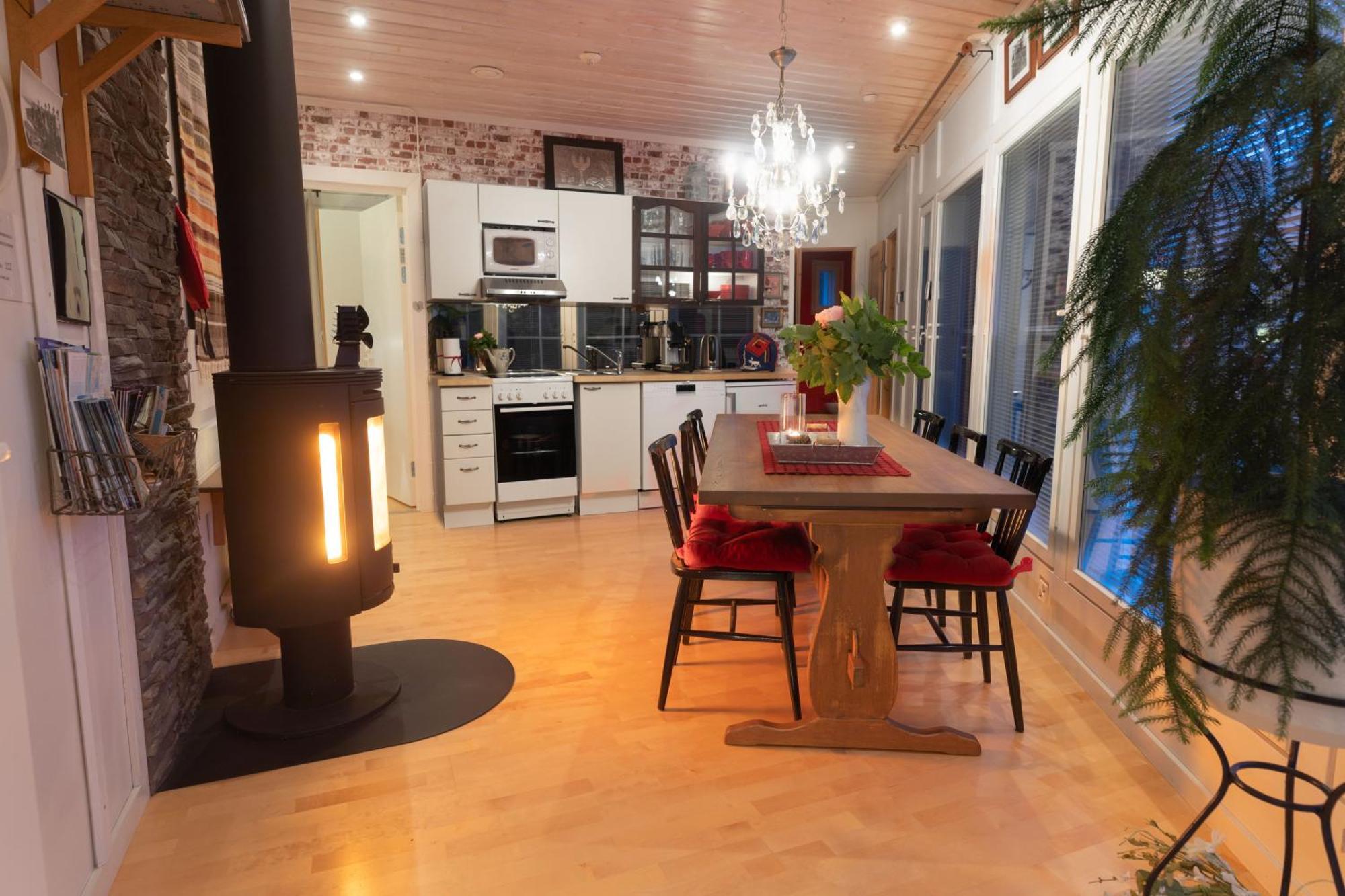 Aaria Bed And Breakfast Rovaniemi Zewnętrze zdjęcie